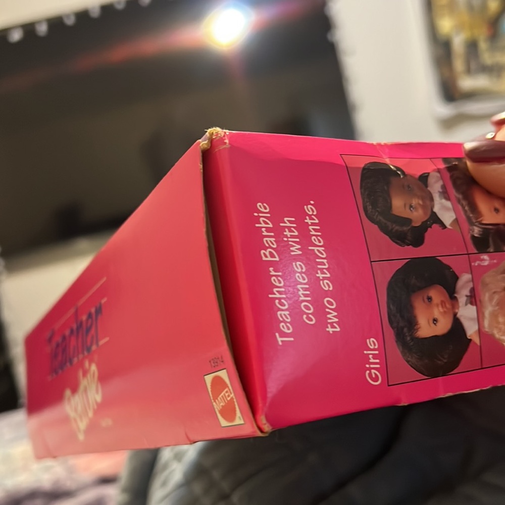 1992-1994  never opened box , Barbie Teacher and 2 students ❤️ - Picture 5 of 7